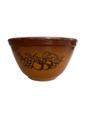 Vintage Pyrex Old Orchard 1.5 Pint Mixing Bowl